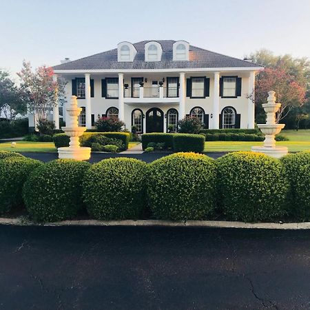 The Plantation House Boutique Inn Pflugerville Luaran gambar