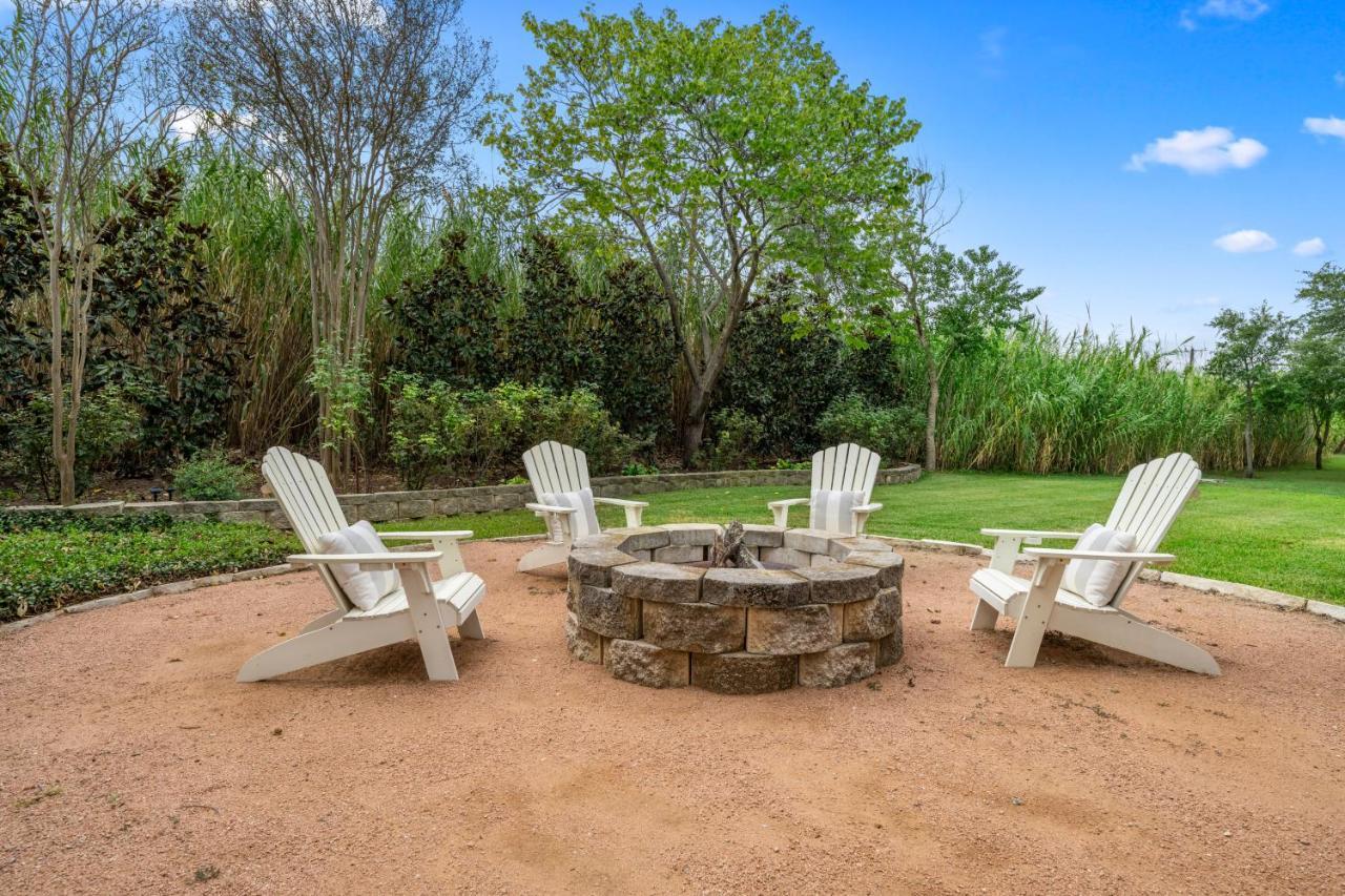 The Plantation House Boutique Inn Pflugerville Luaran gambar