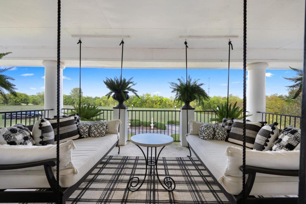 The Plantation House Boutique Inn Pflugerville Luaran gambar