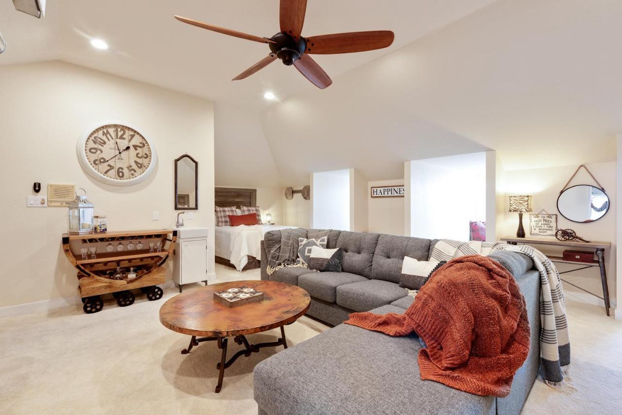 The Plantation House Boutique Inn Pflugerville Luaran gambar